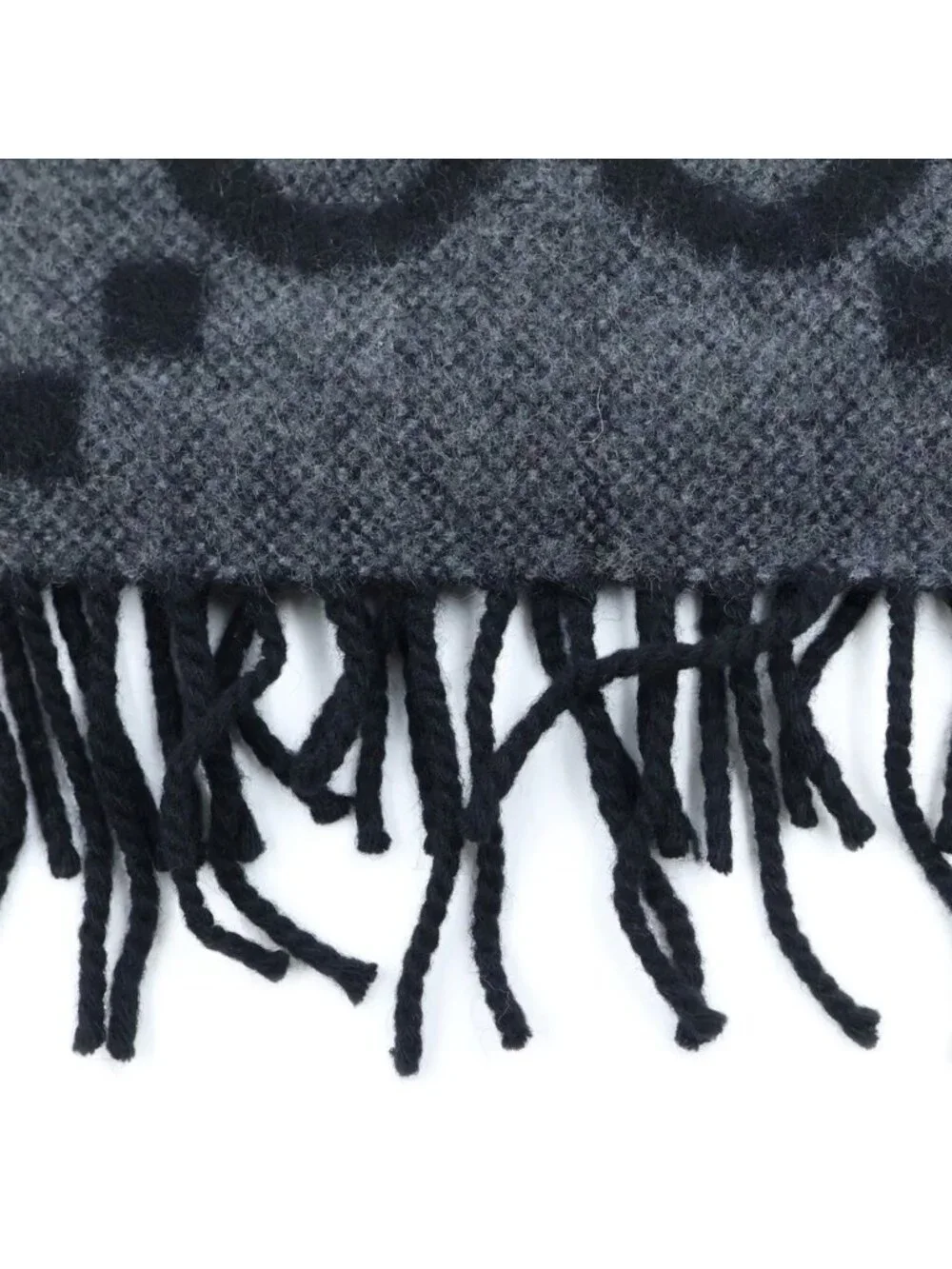 Gucci GG Jacquard Cashmere Fringe Scarf Gray